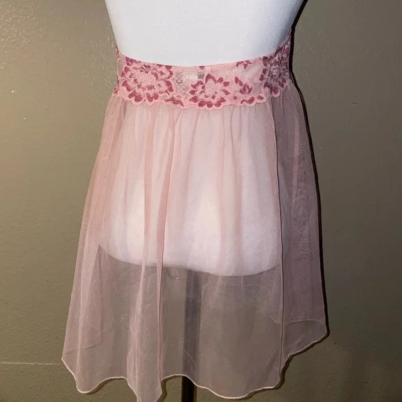 Victoria Secret night gown - Picture 3 of 5